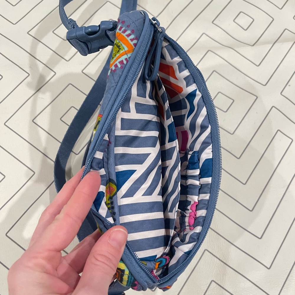 Vera Bradley Hip Bag - Picture 9 of 9
